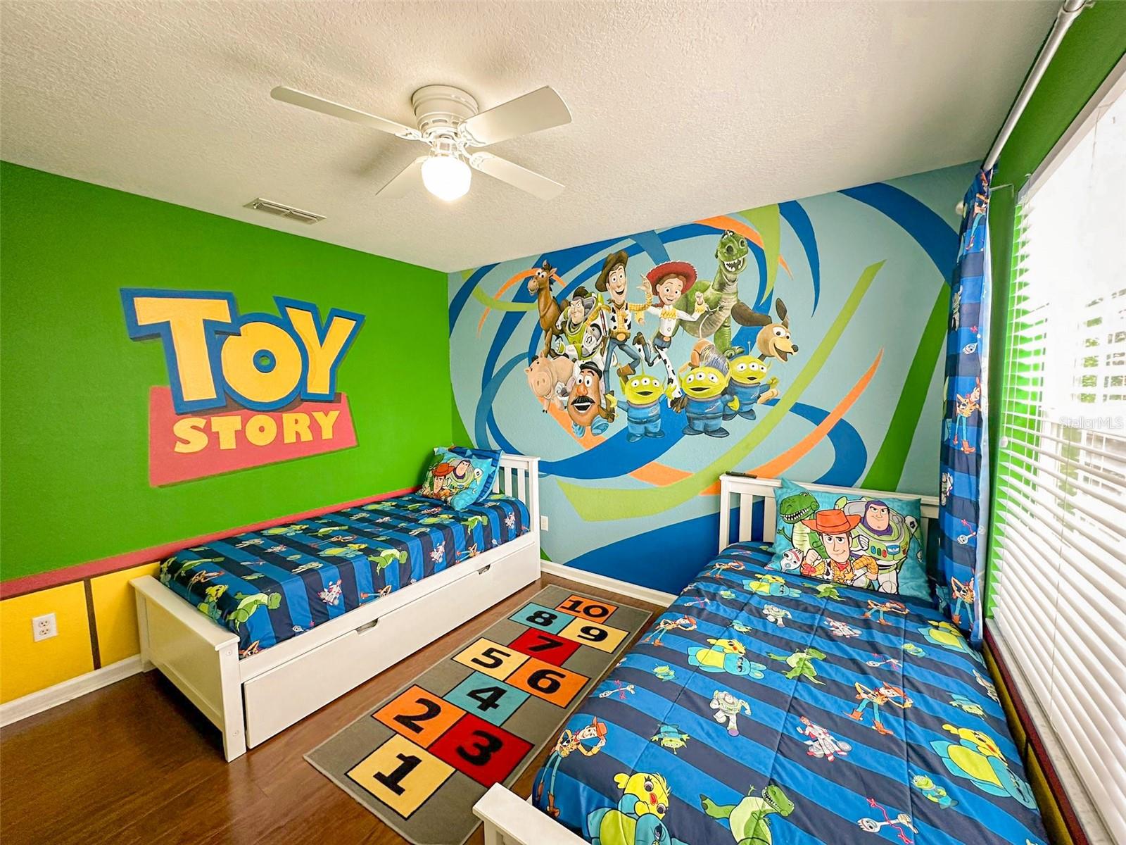 Image 24 of 63 For 7772 Basnett Circle