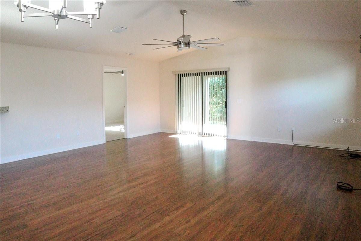 Image 10 of 18 For 6763 Mar Pacifico