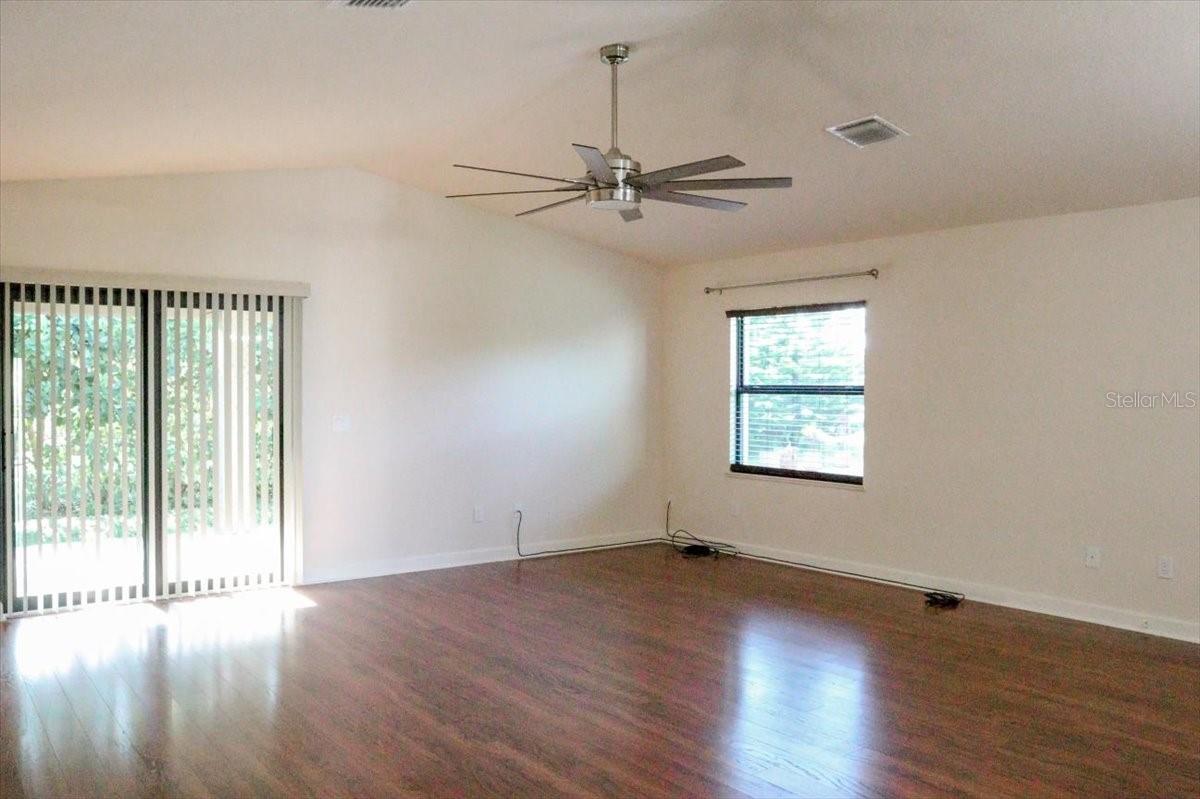 Image 9 of 18 For 6763 Mar Pacifico