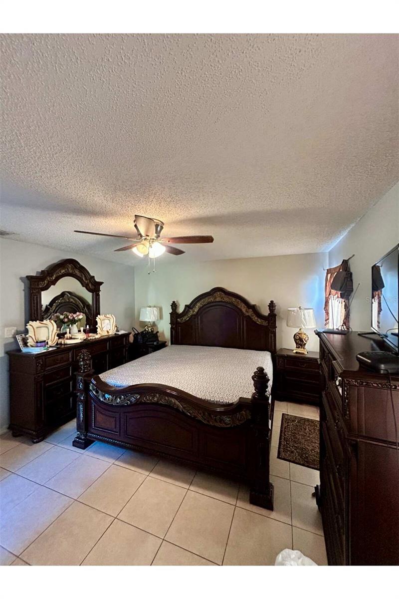 Image 4 of 10 For 5470 Higgins Way