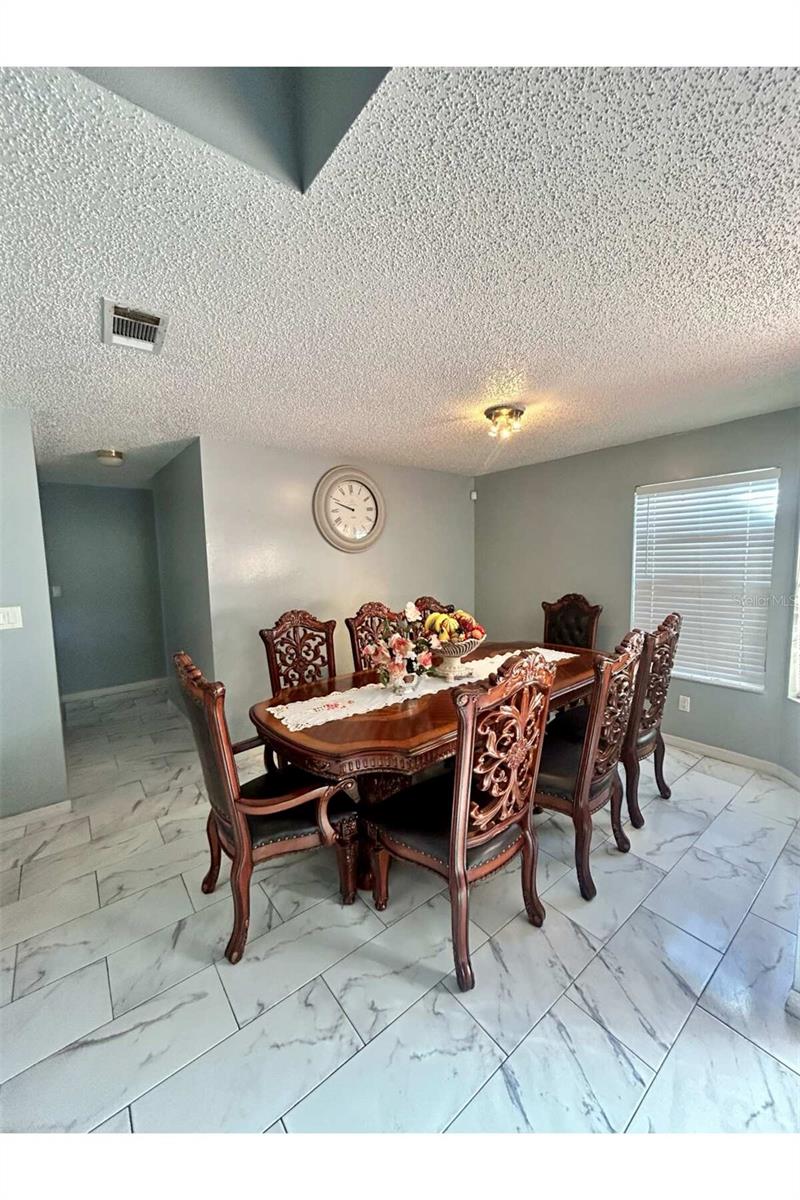 Image 5 of 10 For 5470 Higgins Way