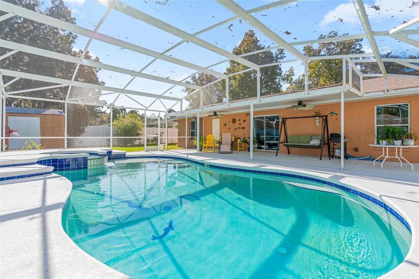 Image 24 of 39 For 2213 Needle Palm Drive