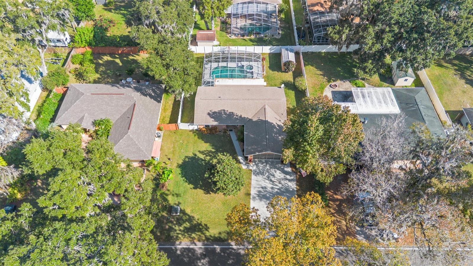 Image 35 of 39 For 2213 Needle Palm Drive