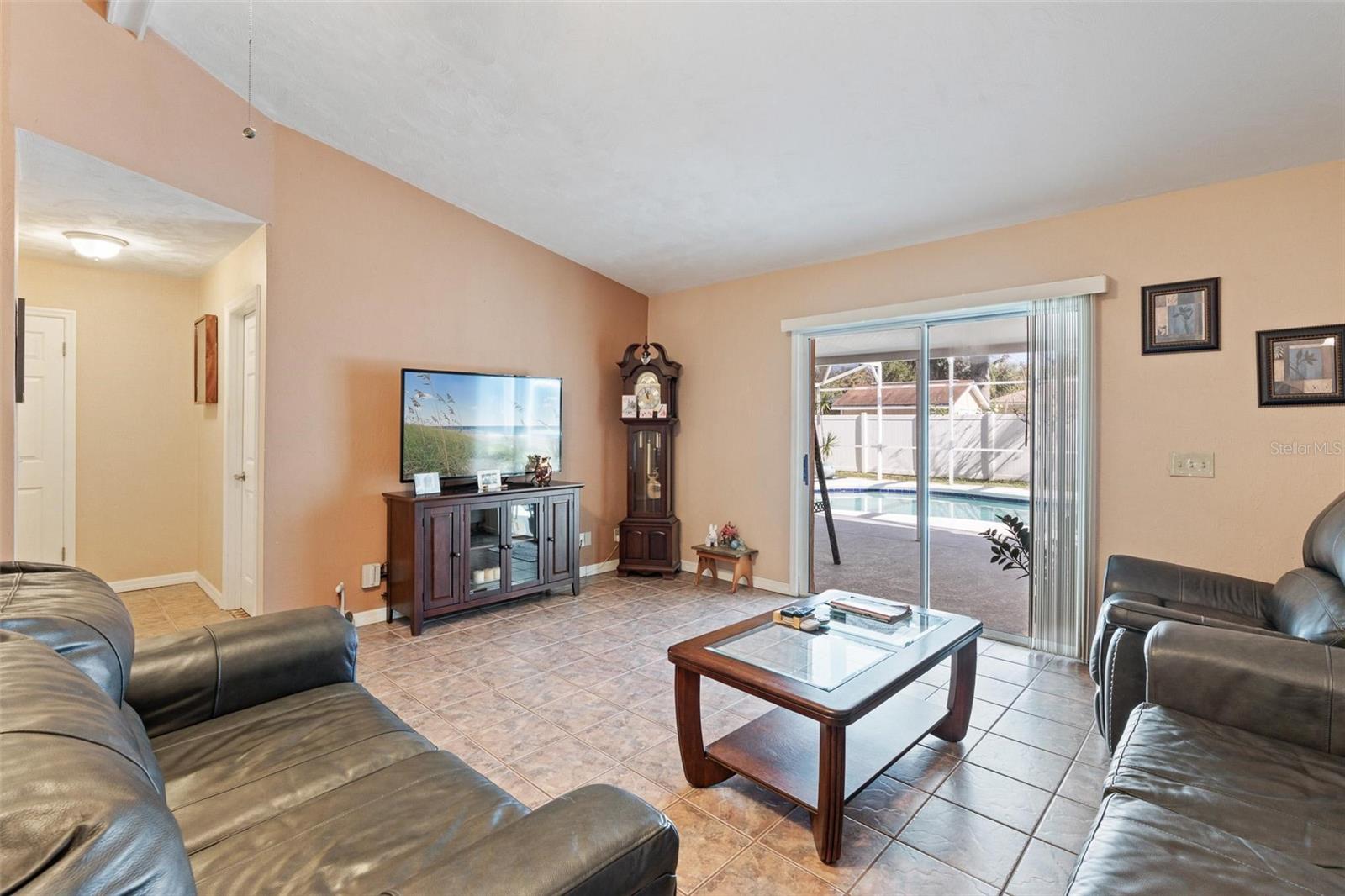 Image 5 of 39 For 2213 Needle Palm Drive