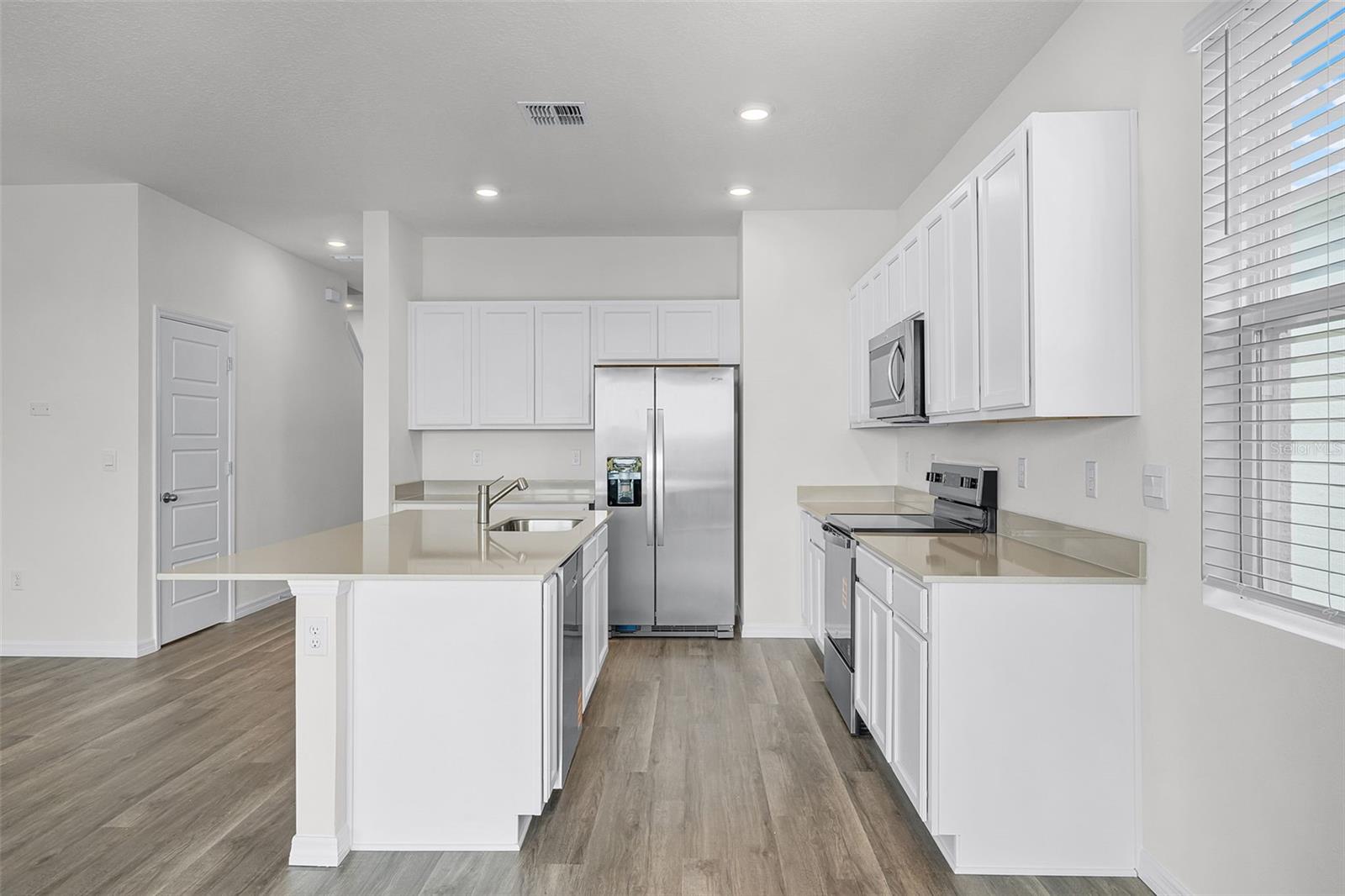 Image 11 of 32 For 2581 Olympic Court