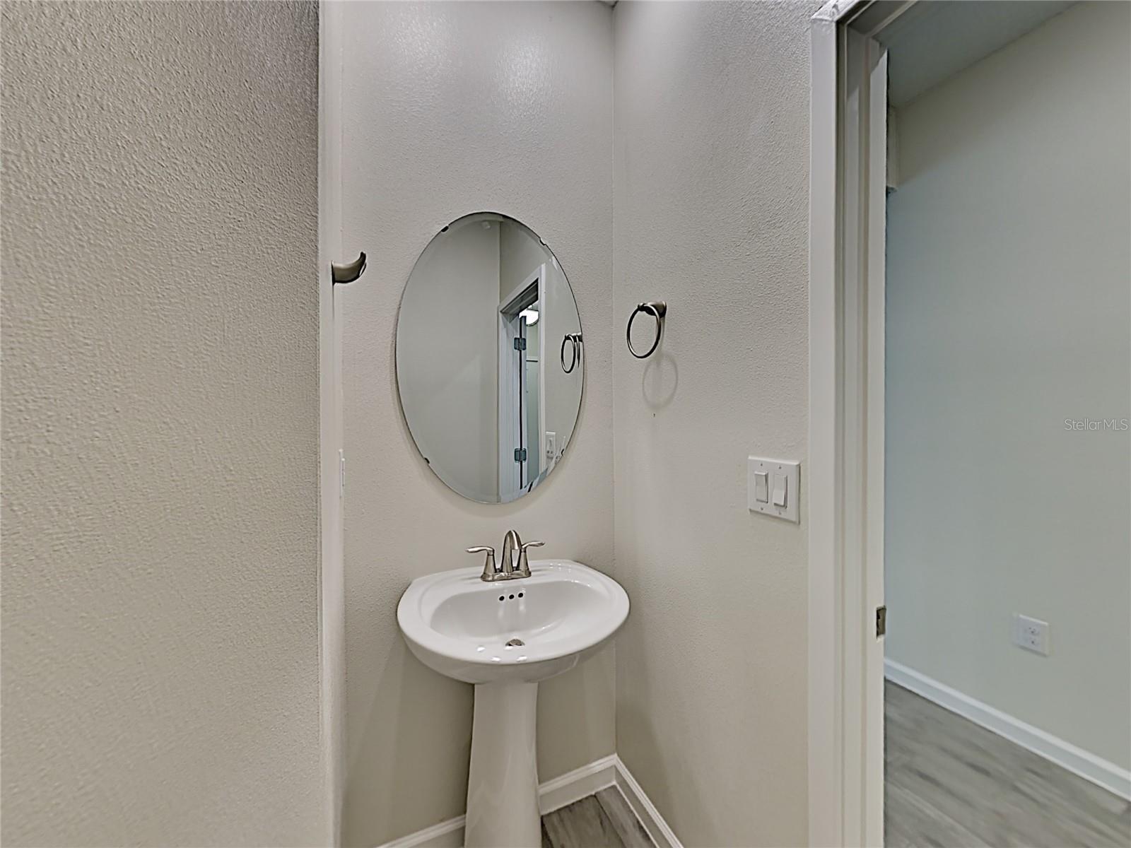 Image 15 of 15 For 9372 Tecumseh Drive