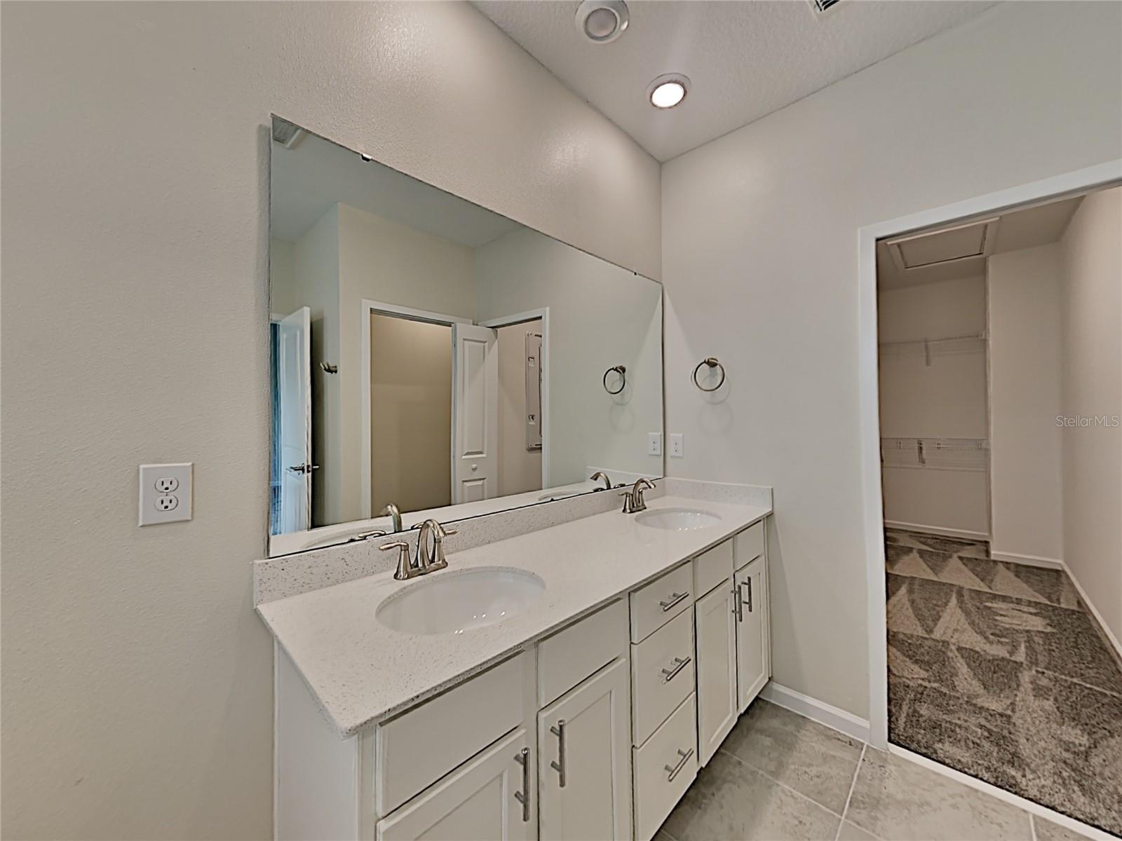 Image 9 of 15 For 9372 Tecumseh Drive