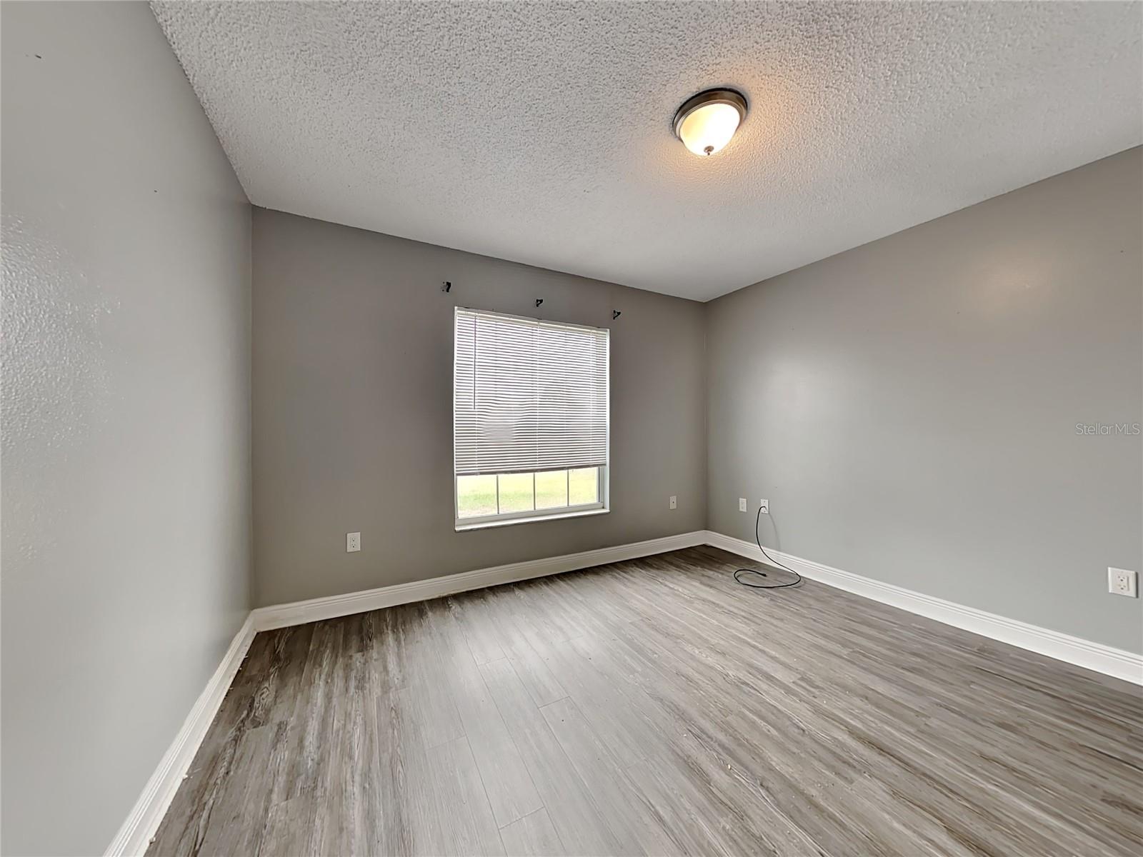 Image 10 of 18 For 6099 Colchester Avenue