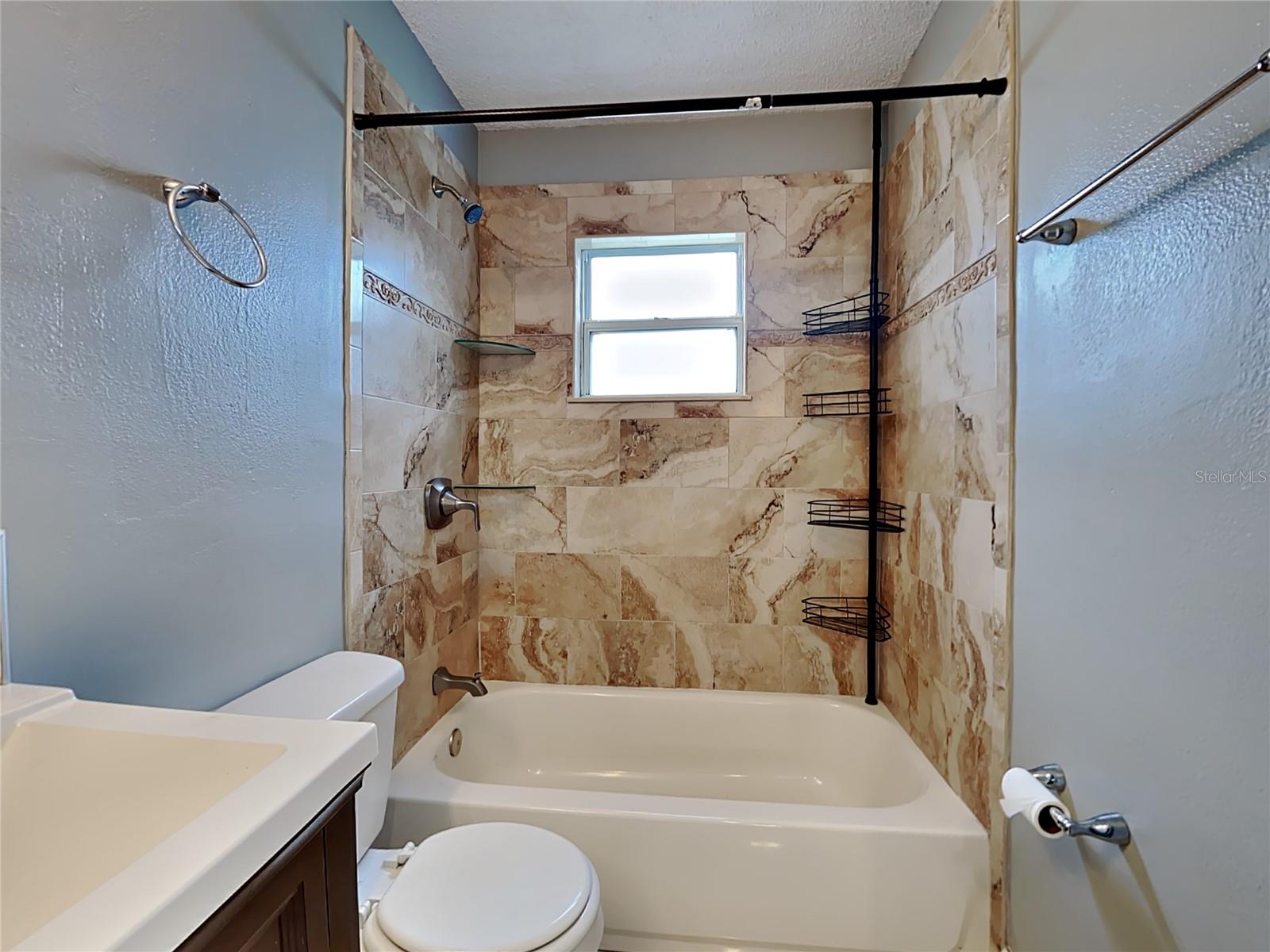 Image 15 of 18 For 6099 Colchester Avenue