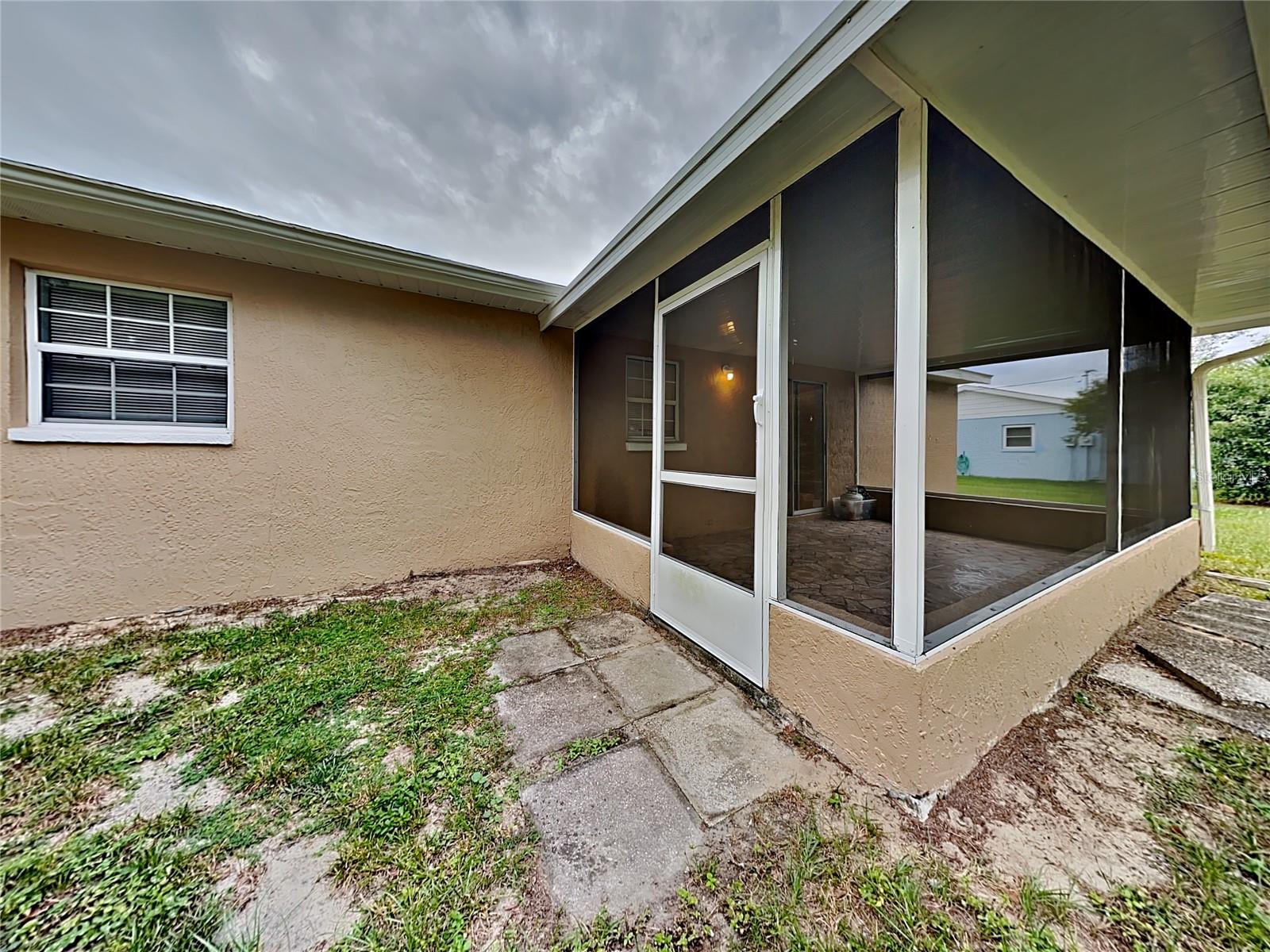 Image 17 of 18 For 6099 Colchester Avenue