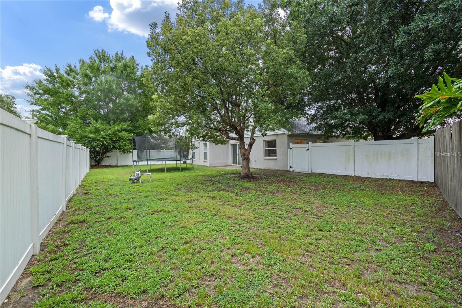 Image 21 of 22 For 541 Heather Glen Drive