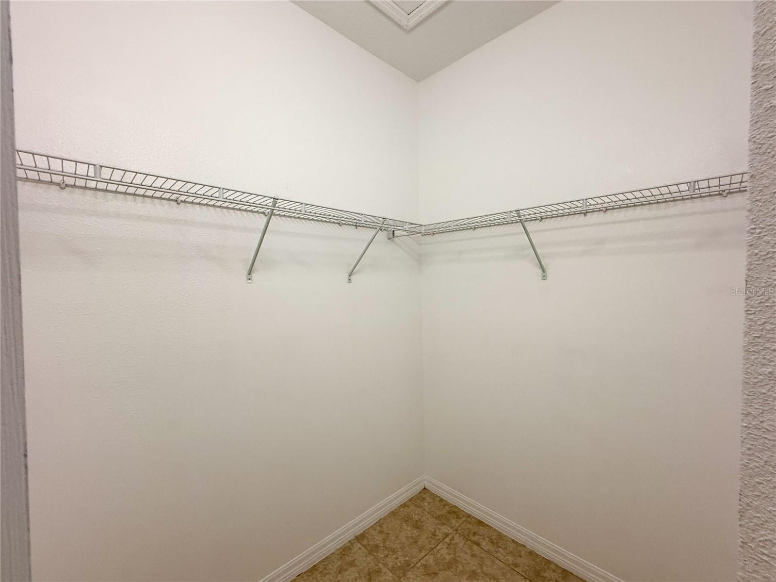 Image 15 of 18 For 1001 Puget Lane