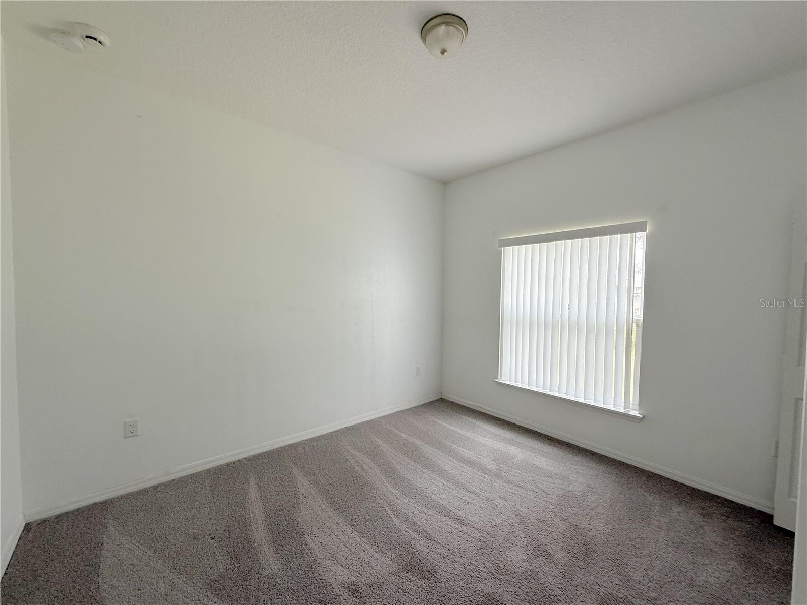 Image 9 of 18 For 1001 Puget Lane