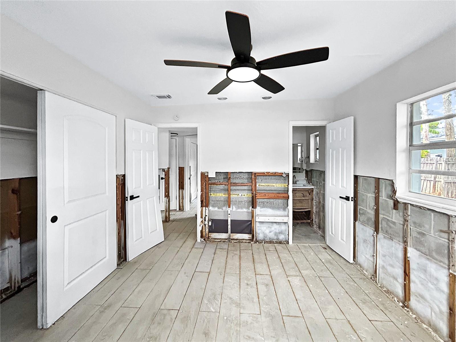 Image 11 of 14 For 4701 Chancellor Street Ne