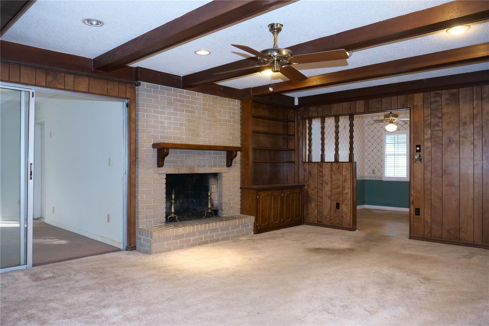 Image 15 of 29 For 2221 Santa Antilles Road