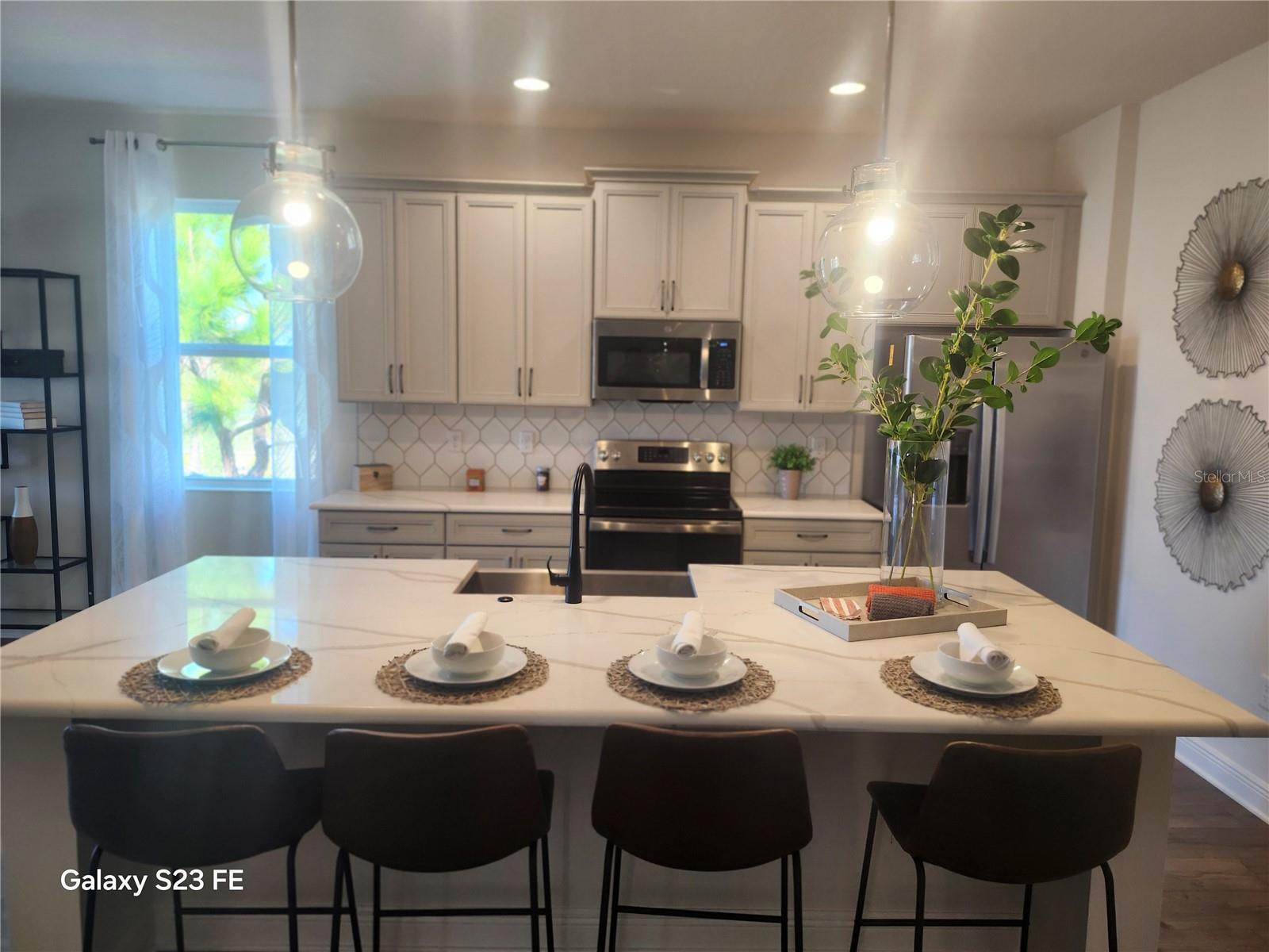 Image 2 of 7 For 7509 Catania Loop