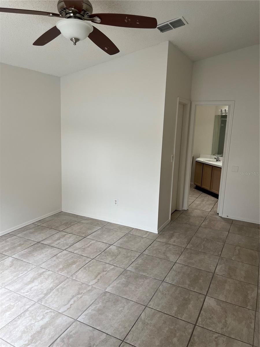 Image 18 of 19 For 13311 Meadowfield Drive