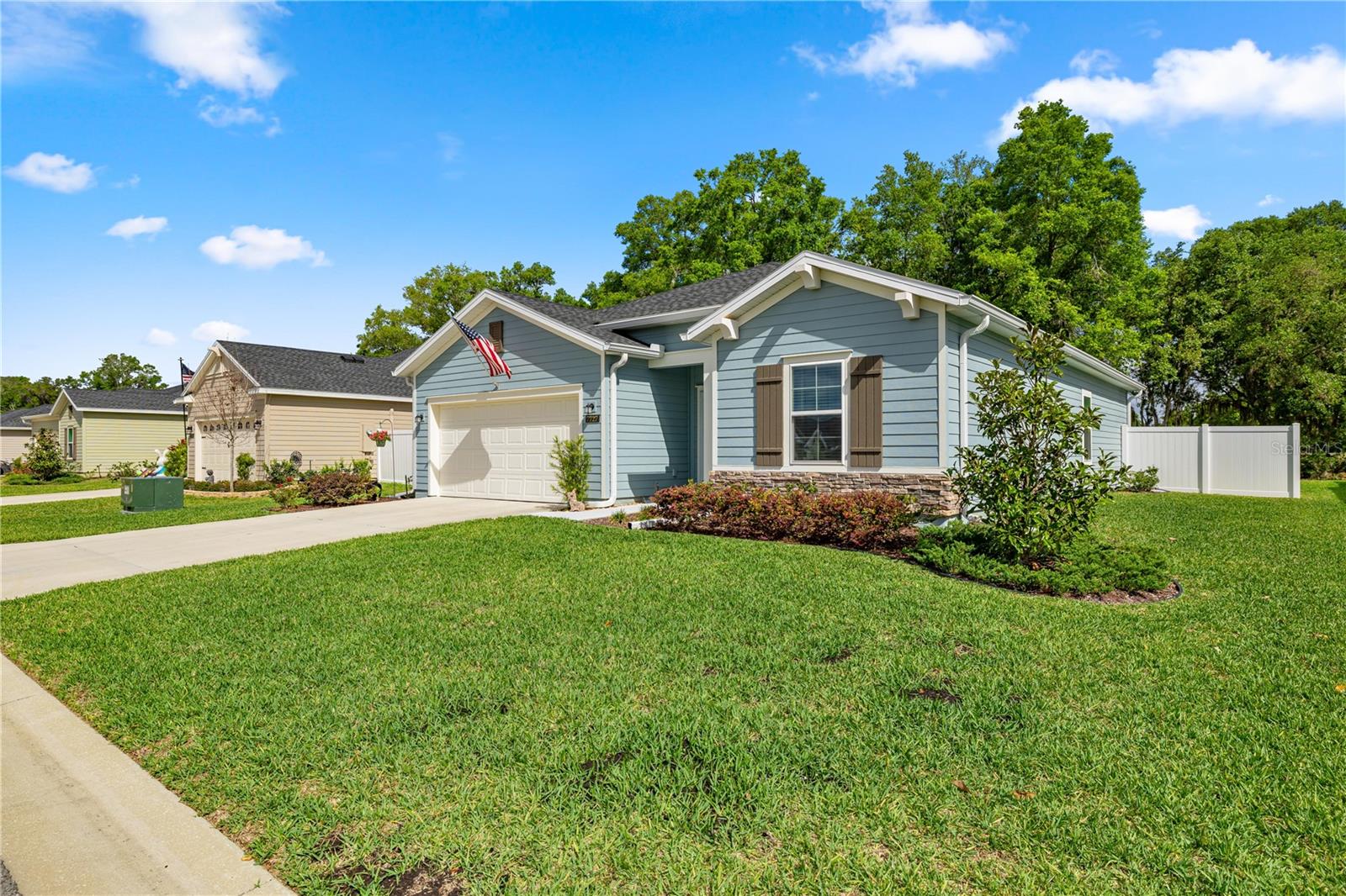 Image 27 of 33 For 7727 74th Loop