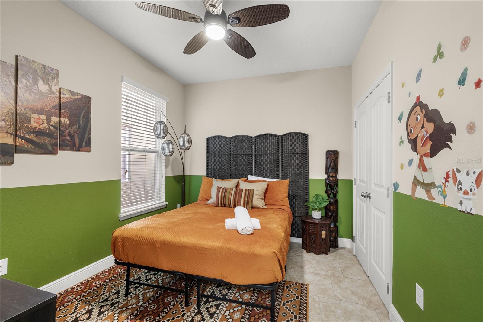 Image 21 of 63 For 5376 Oakbourne Avenue