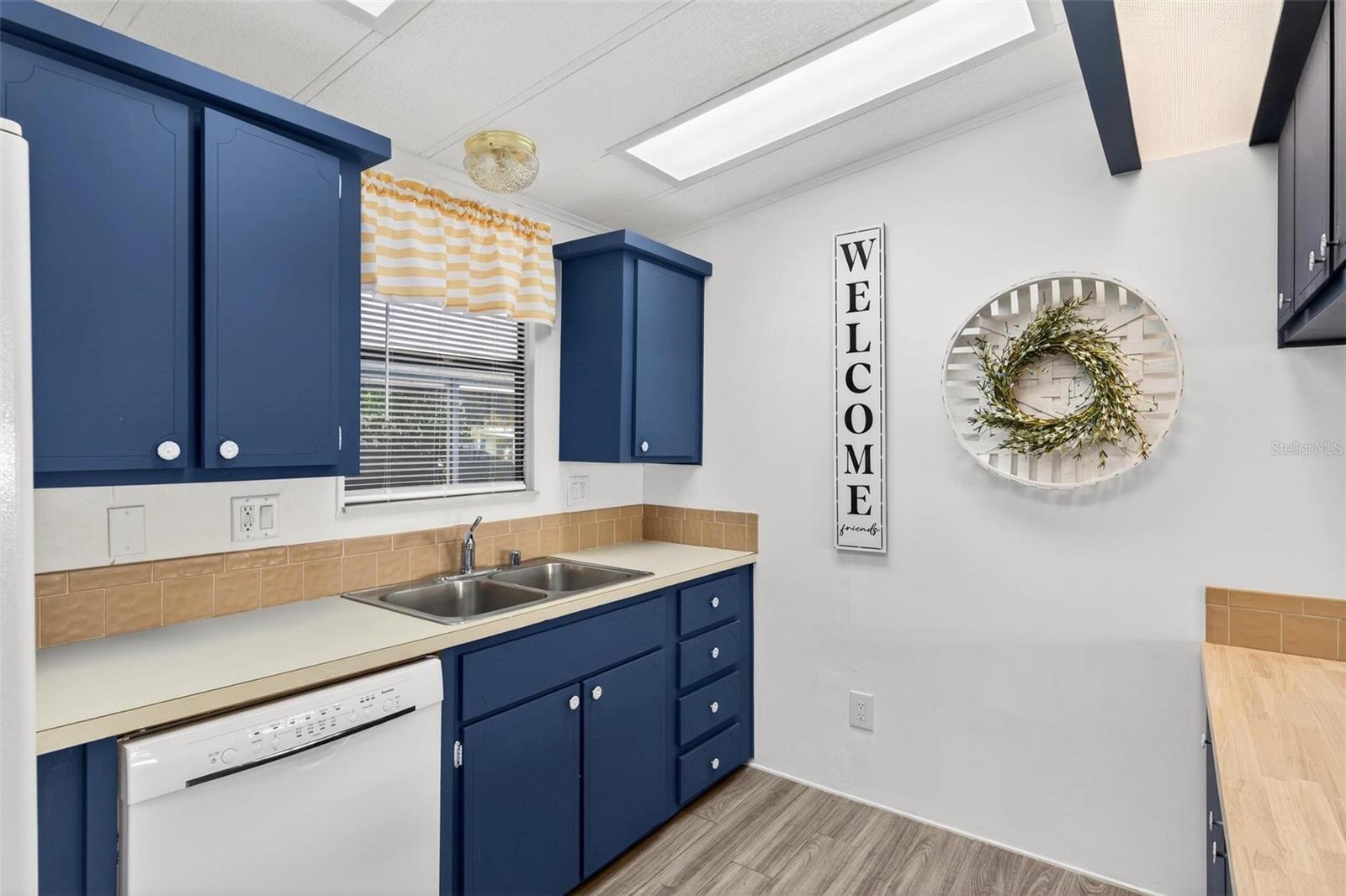 Image 12 of 90 For 1342 Elkhart Circle