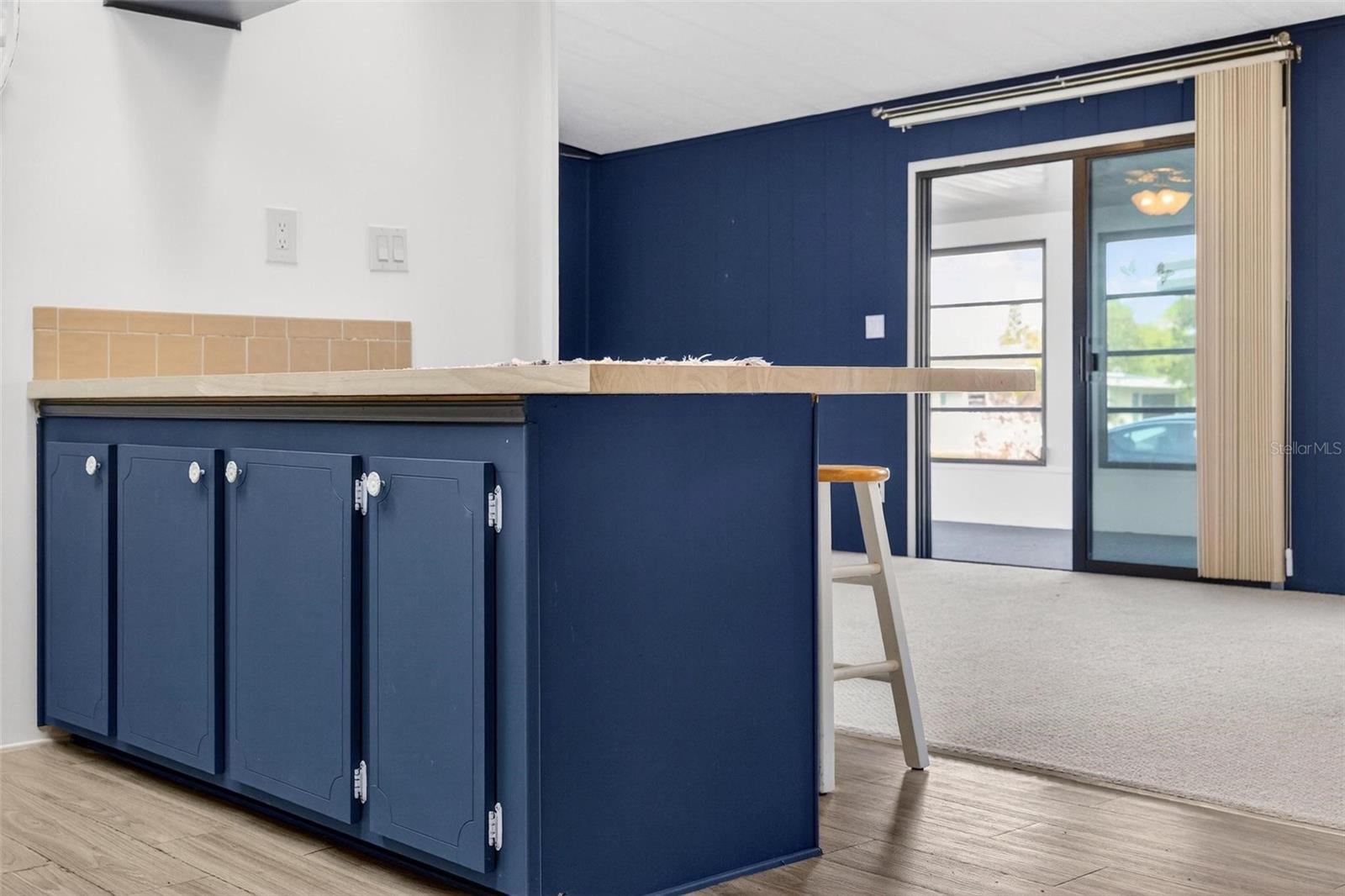 Image 18 of 90 For 1342 Elkhart Circle