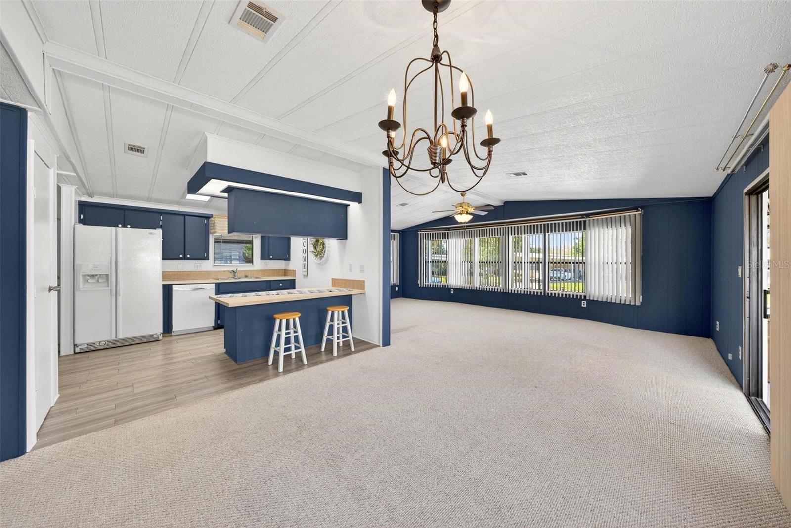 Image 19 of 90 For 1342 Elkhart Circle