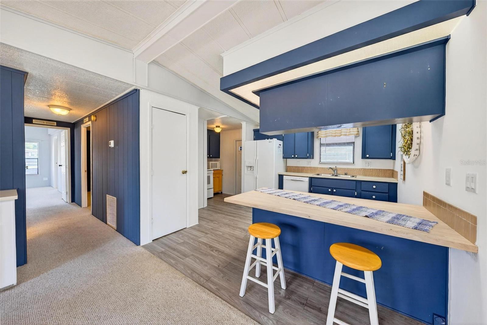 Image 21 of 90 For 1342 Elkhart Circle