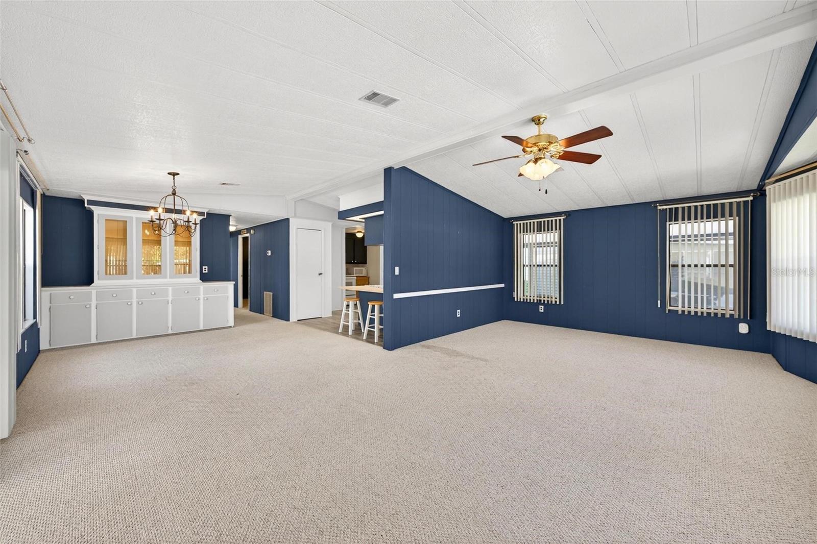 Image 25 of 90 For 1342 Elkhart Circle