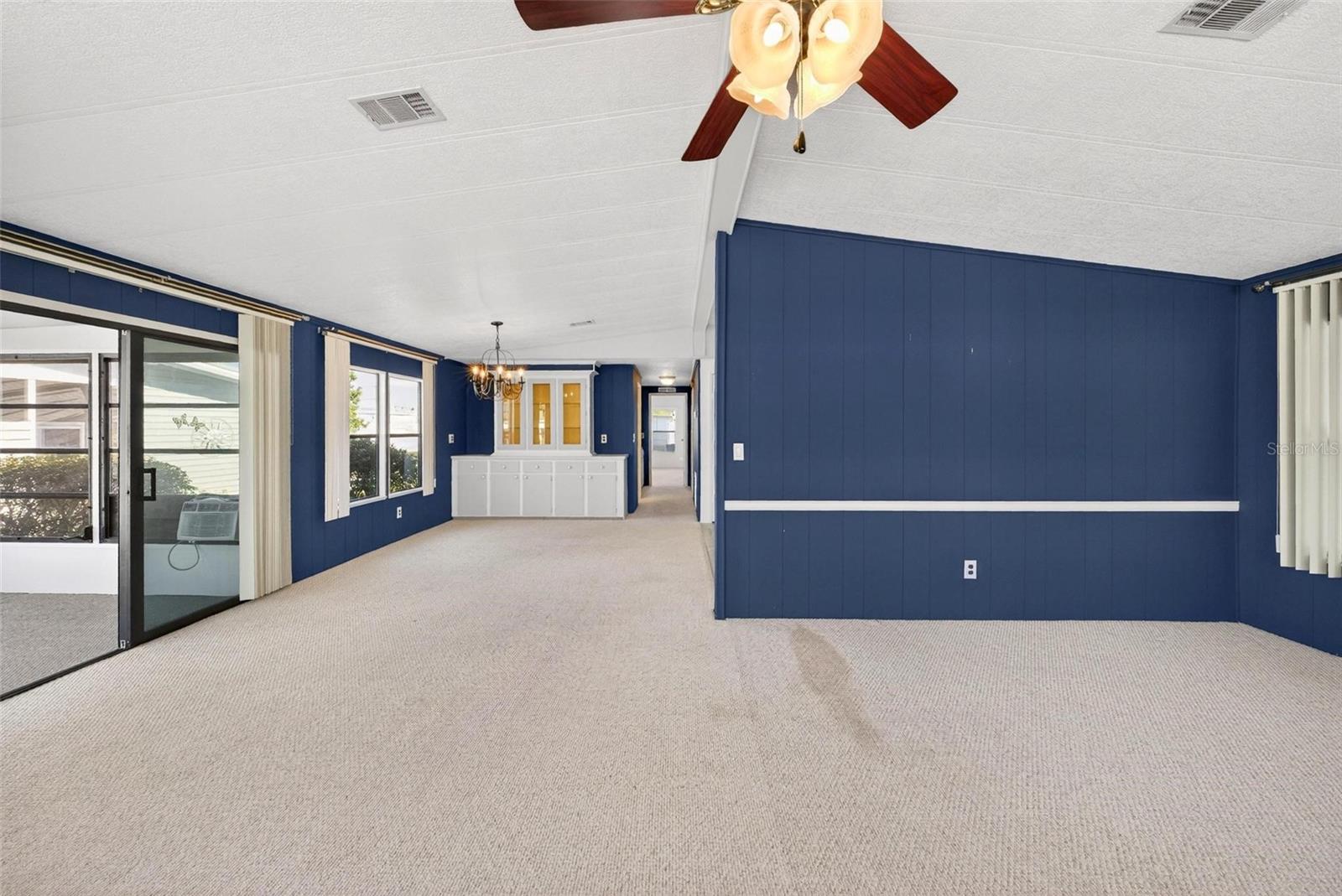 Image 27 of 90 For 1342 Elkhart Circle