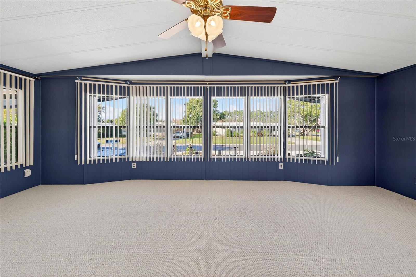 Image 30 of 90 For 1342 Elkhart Circle