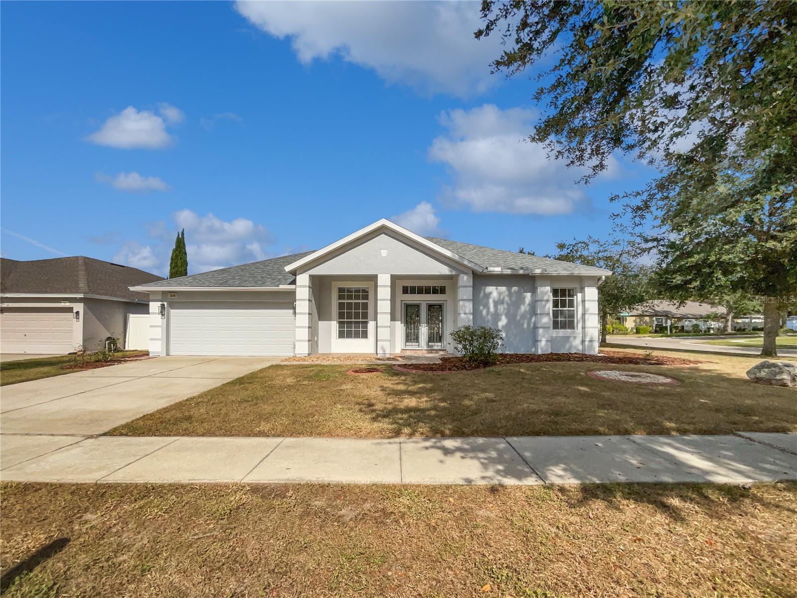 Listing photo id 23 for 2046 Heartland Circle