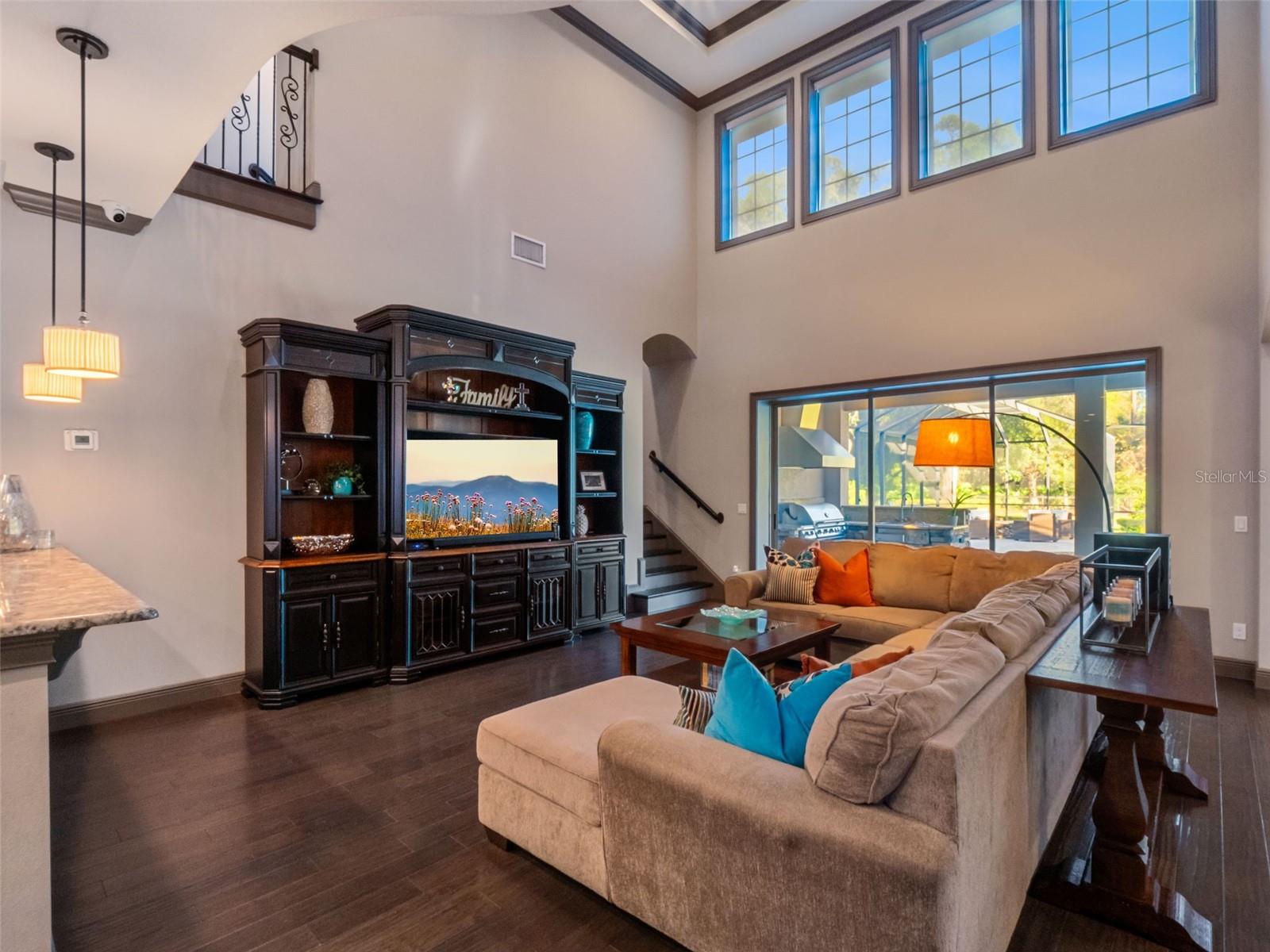 Image 6 of 40 For 7428 Bella Foresta Place