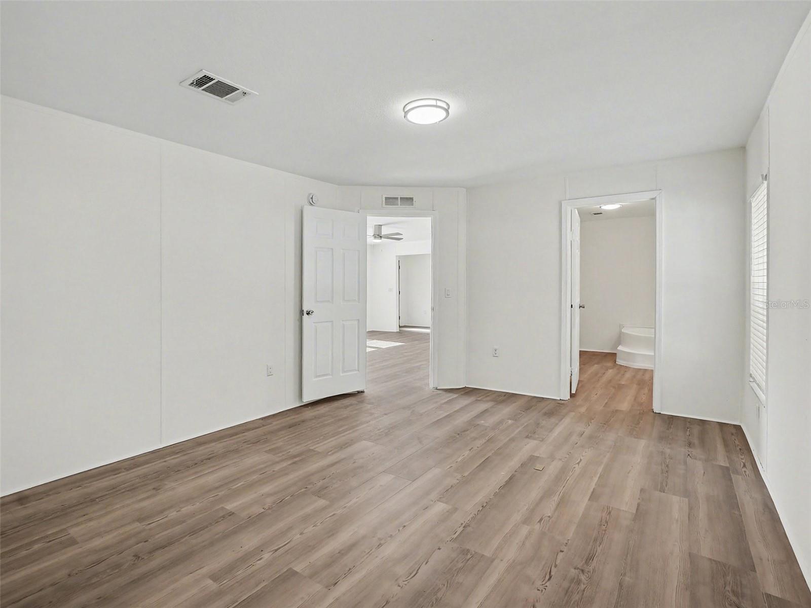 Image 12 of 25 For 4315 Spartan Drive