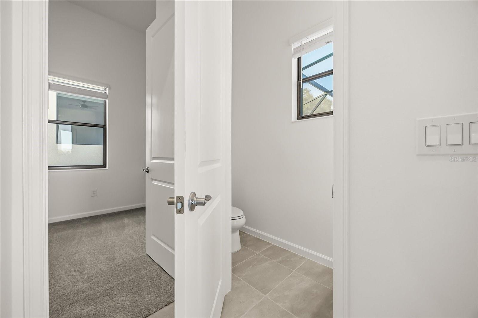 Image 17 of 52 For 5680 High Seas Dr