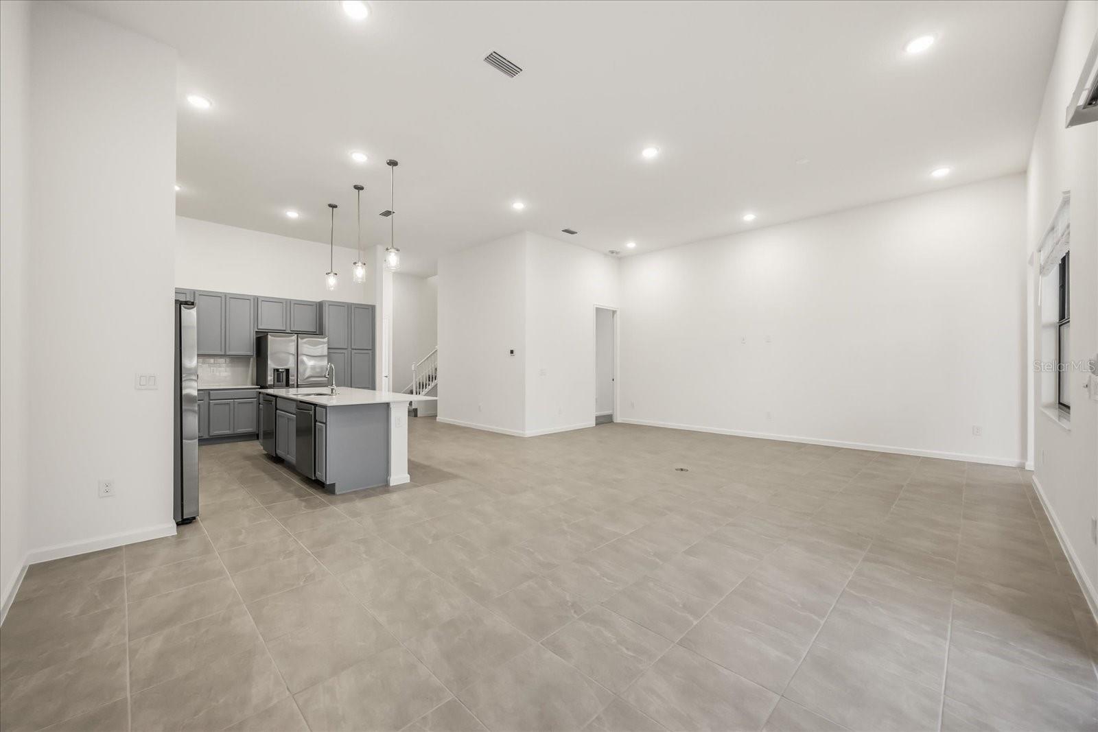 Image 26 of 52 For 5680 High Seas Dr