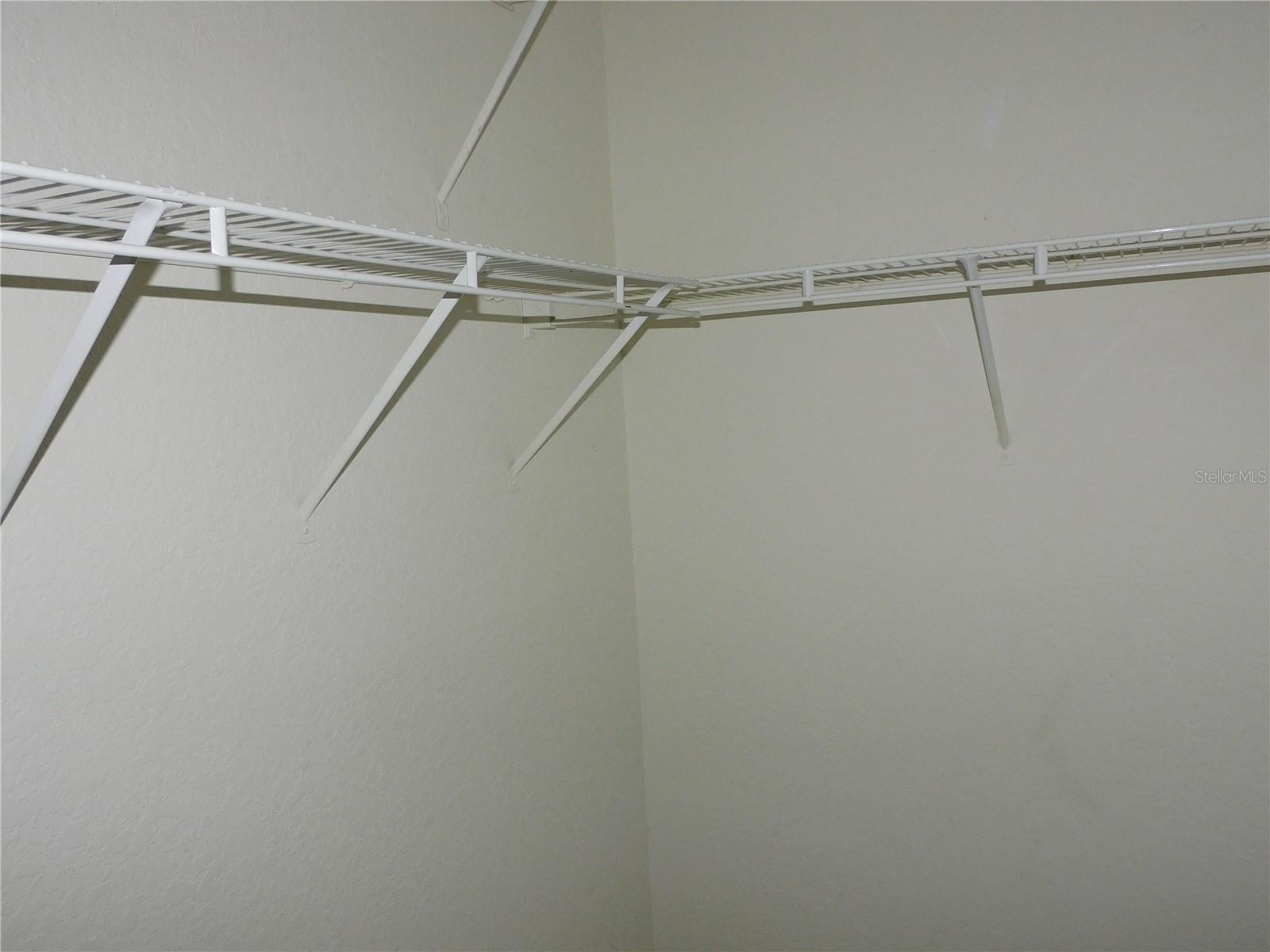 Image 11 of 29 For 824 Grand Regency Point 102