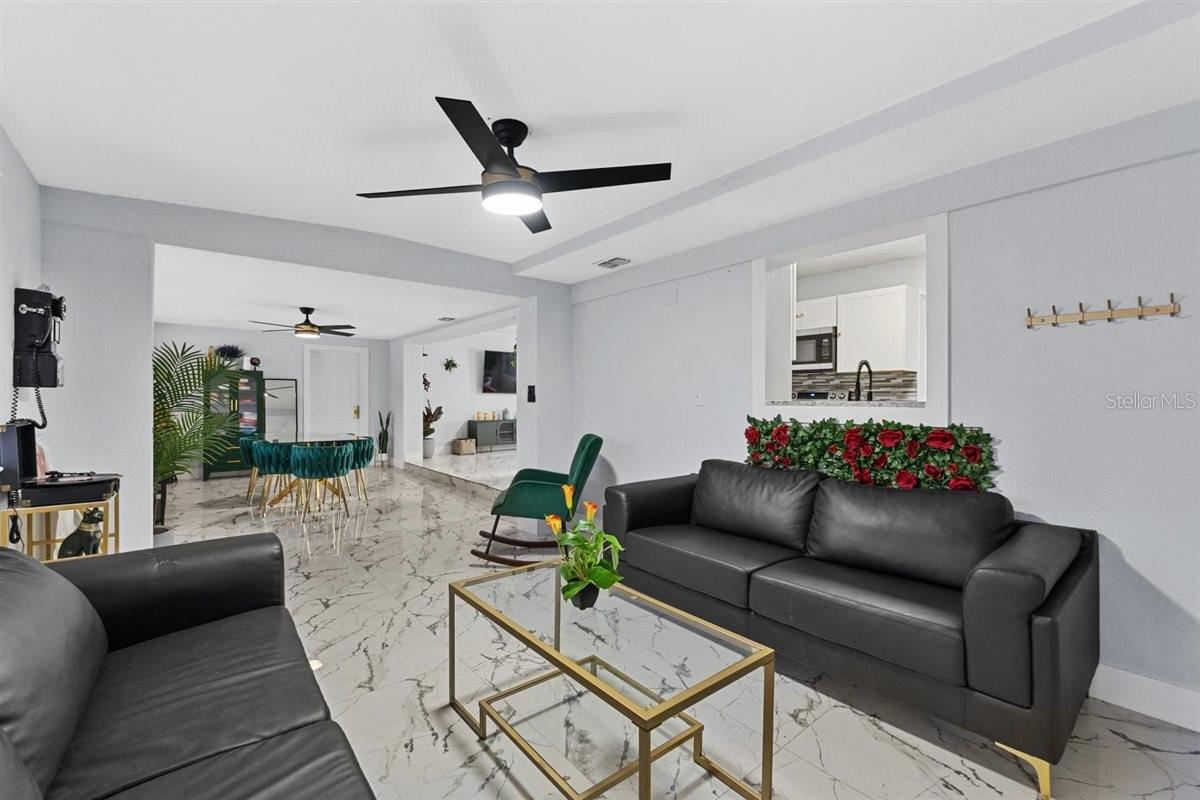 Image 18 of 45 For 8120 Gondola Drive