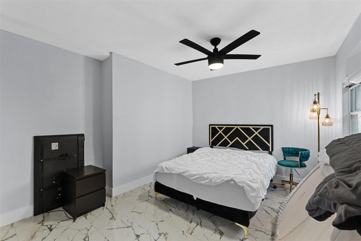 Image 24 of 45 For 8120 Gondola Drive