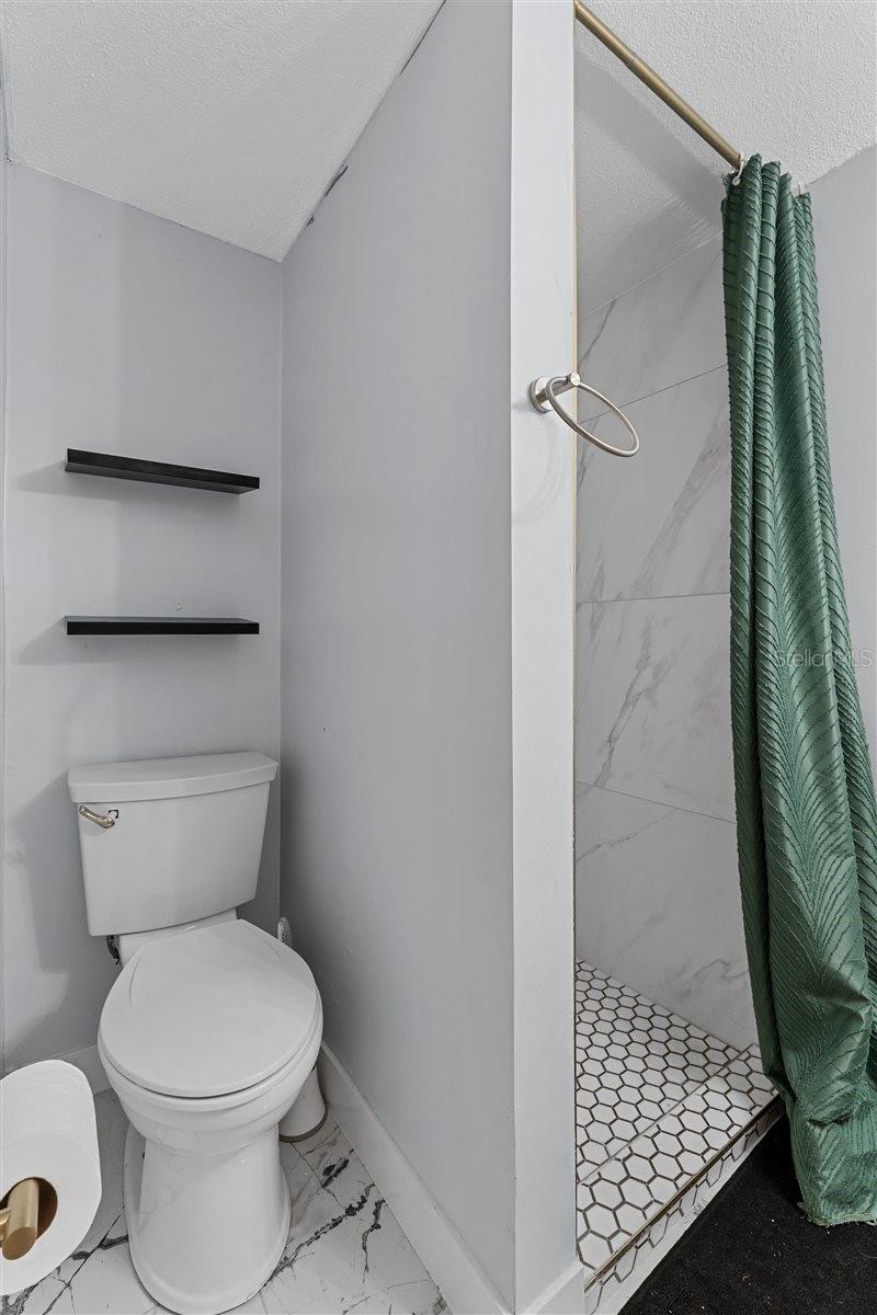 Image 32 of 45 For 8120 Gondola Drive