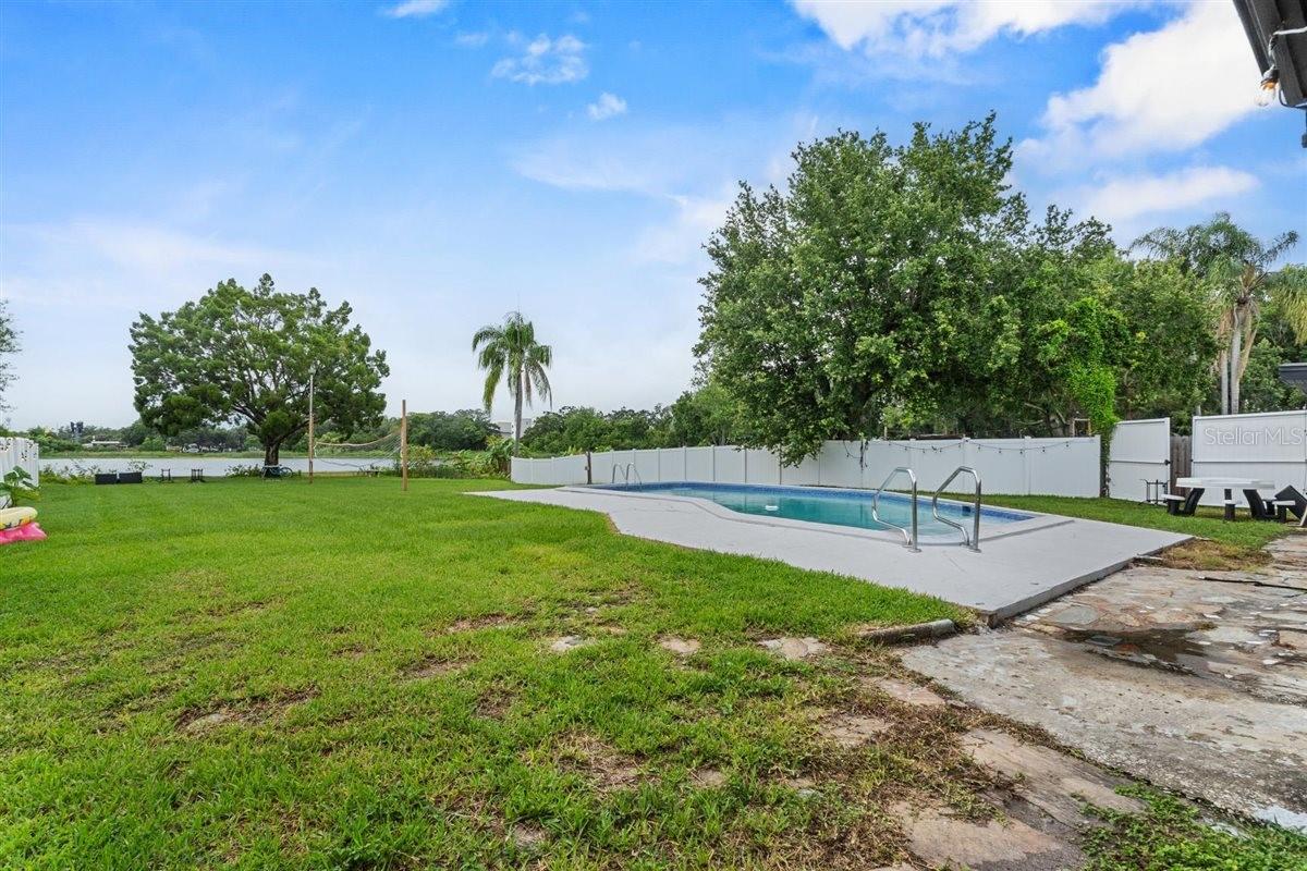 Image 35 of 45 For 8120 Gondola Drive