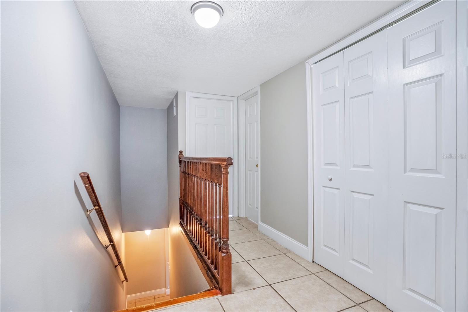 Image 20 of 35 For 1824 Amberly Avenue T8