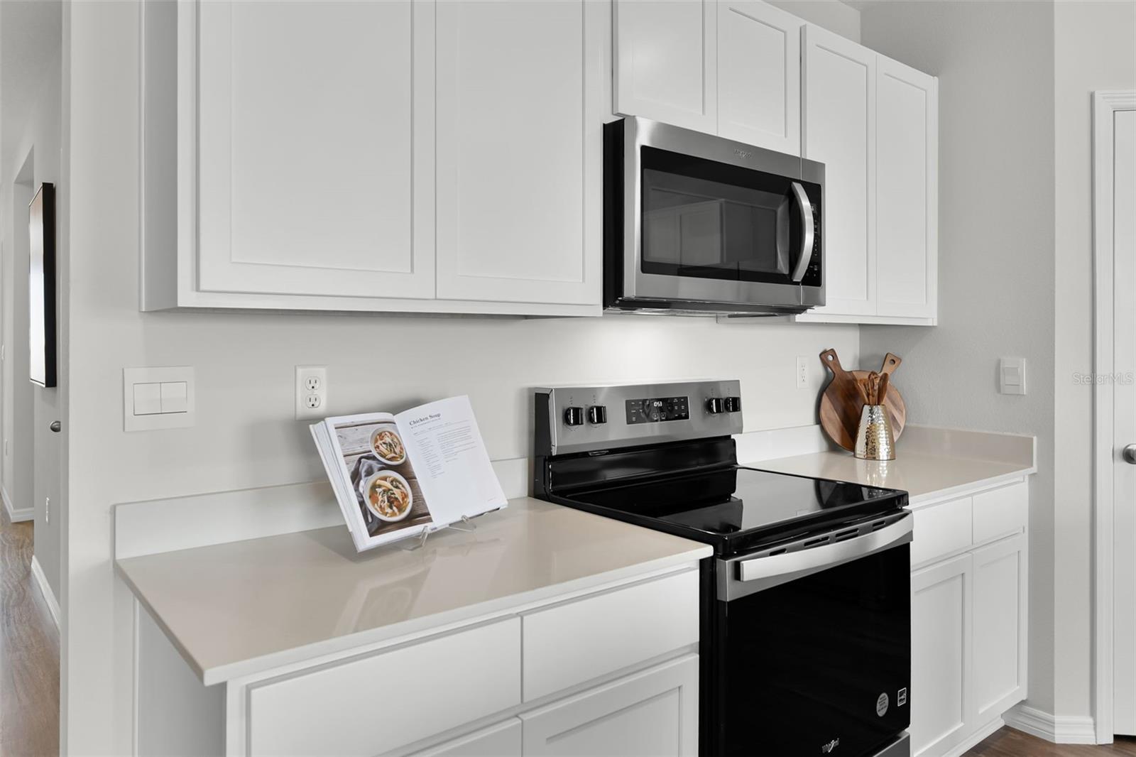 Image 4 of 29 For 4215 Fennec Fox Way