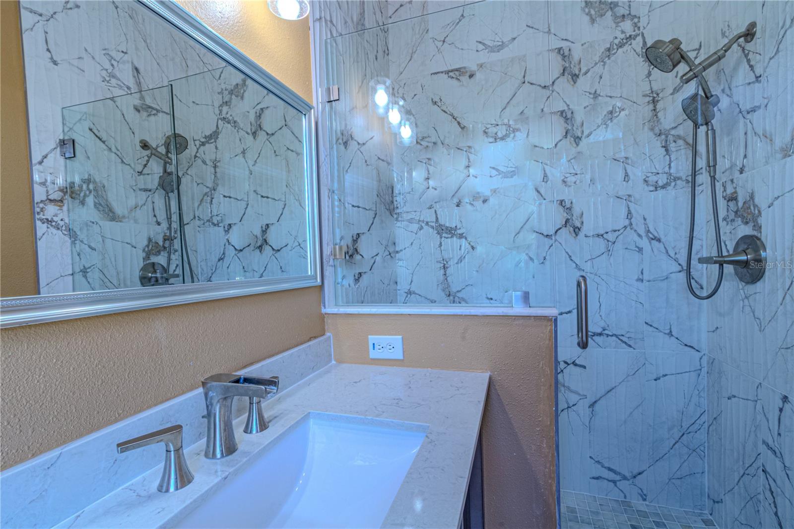 Image 15 of 18 For 13352 Harbor Shore Lane 13352