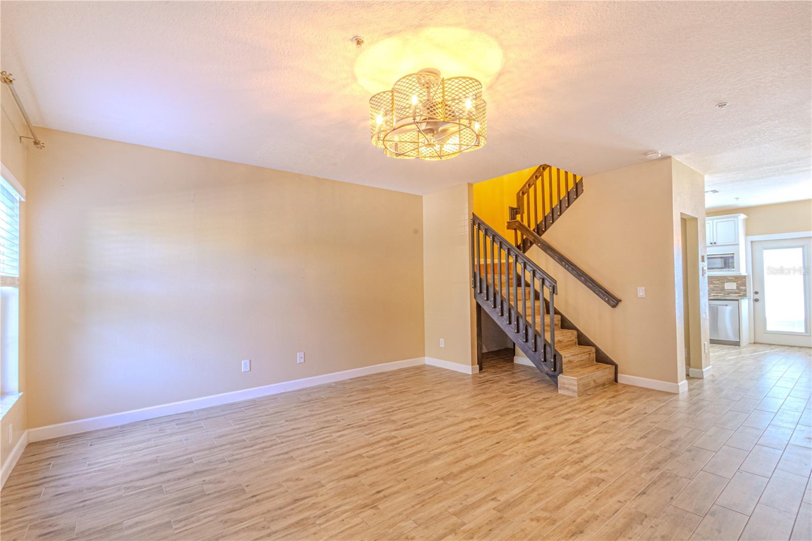 Image 3 of 18 For 13352 Harbor Shore Lane 13352