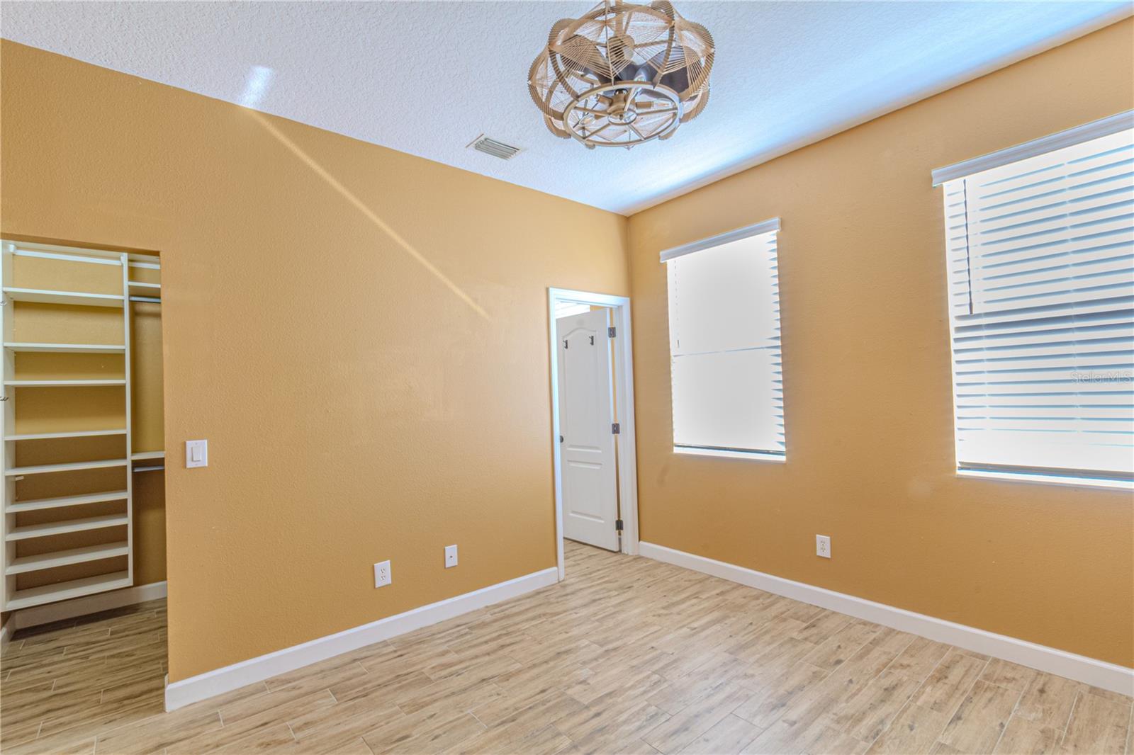 Image 9 of 18 For 13352 Harbor Shore Lane 13352