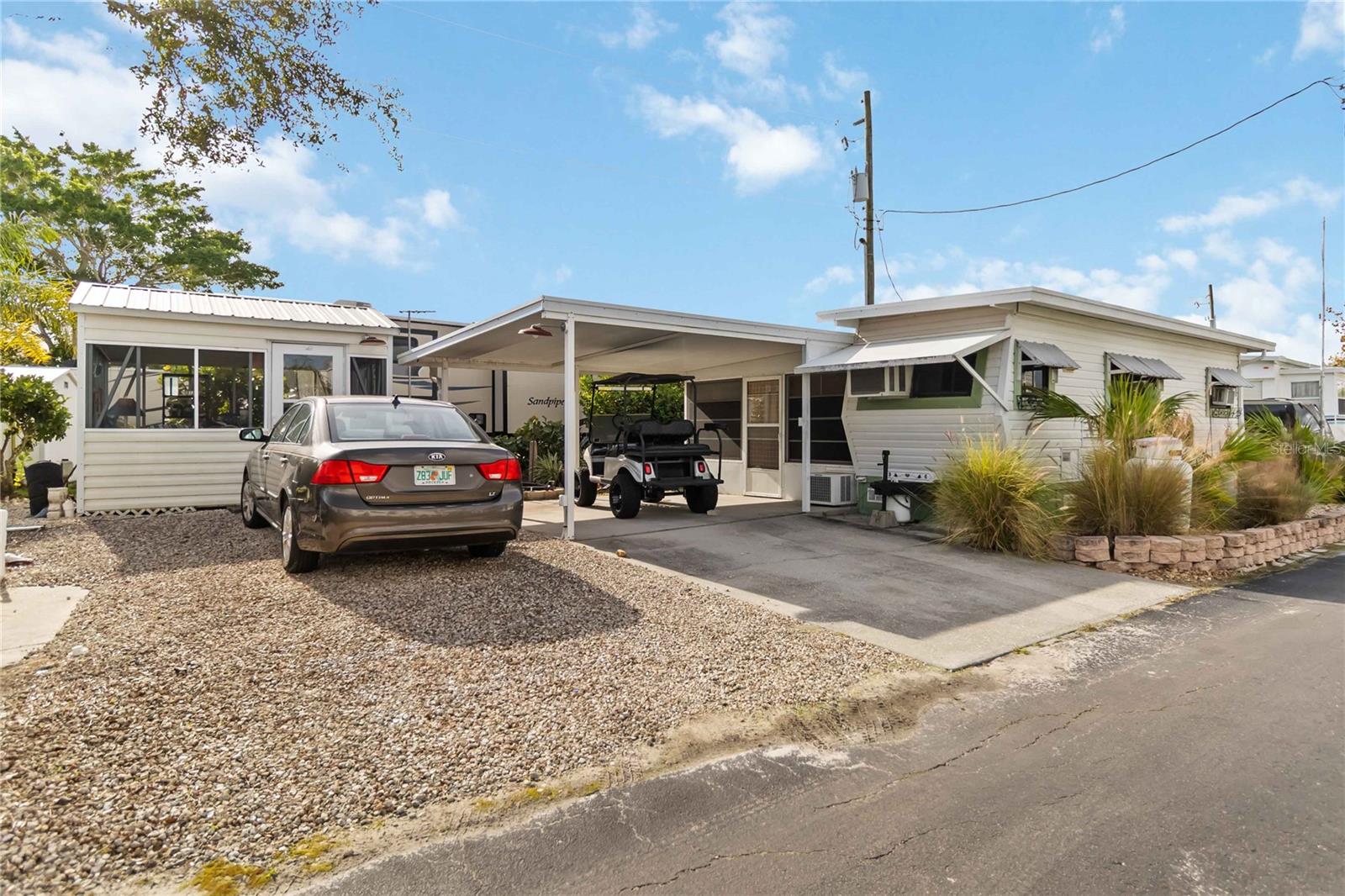 Image 10 of 28 For 6153 Deepwater Drive