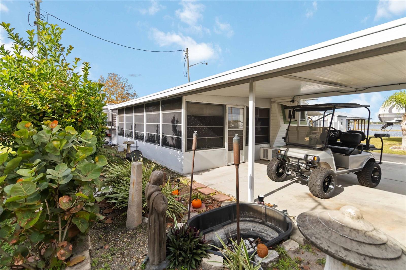 Image 13 of 28 For 6153 Deepwater Drive