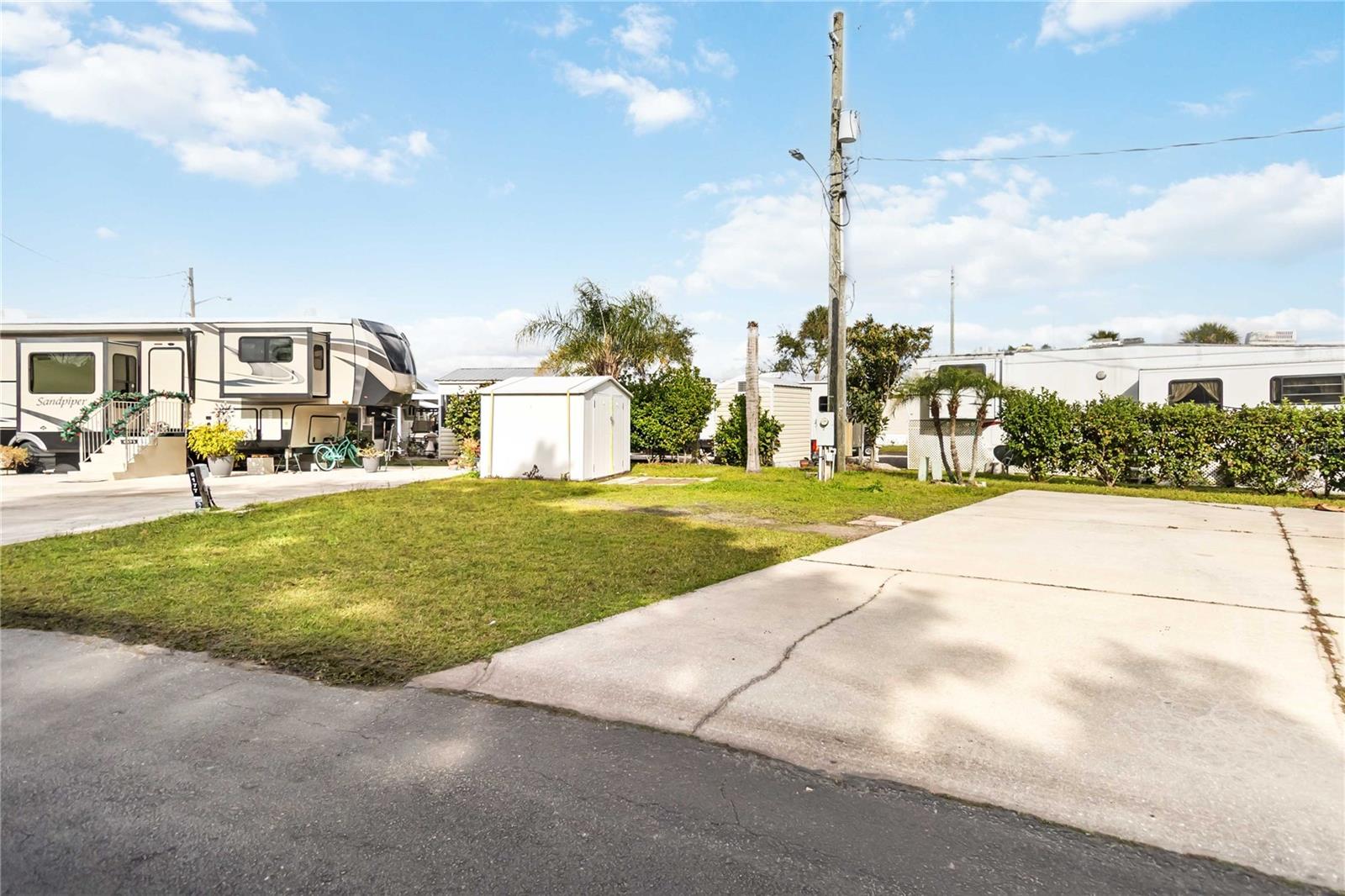 Image 16 of 28 For 6153 Deepwater Drive