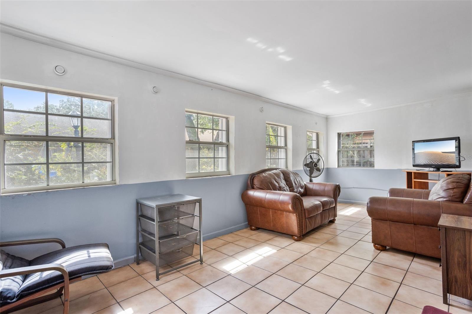 Image 27 of 44 For 3646 Falling Leaf Lane