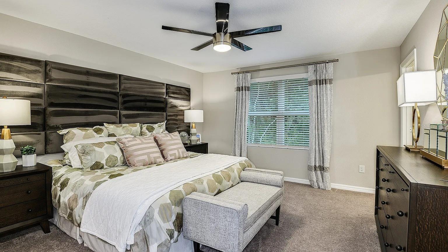 Image 5 of 13 For 10557 Oakside Drive